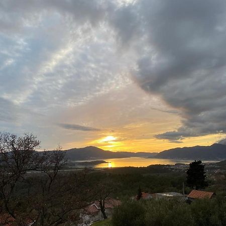 Guest House Pocanic Tivat Ngoại thất bức ảnh