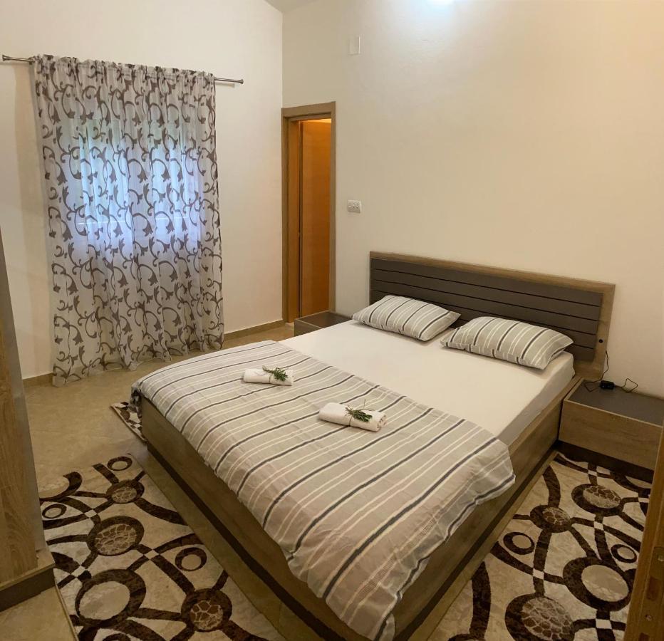 Guest House Pocanic Tivat Ngoại thất bức ảnh