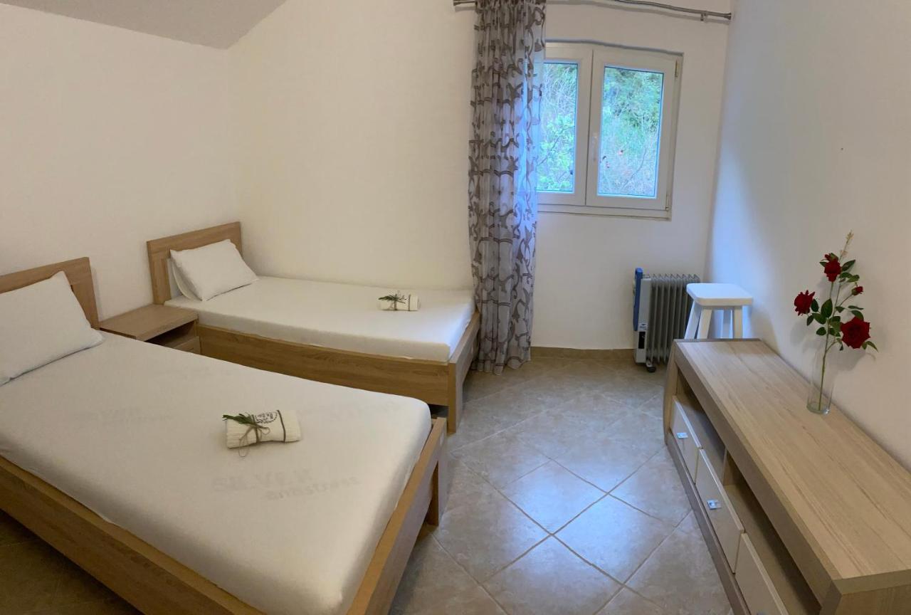 Guest House Pocanic Tivat Ngoại thất bức ảnh