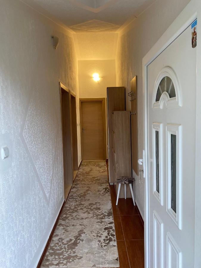 Guest House Pocanic Tivat Ngoại thất bức ảnh